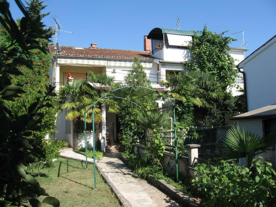 Apartment Jozefina Poreč Exterior foto